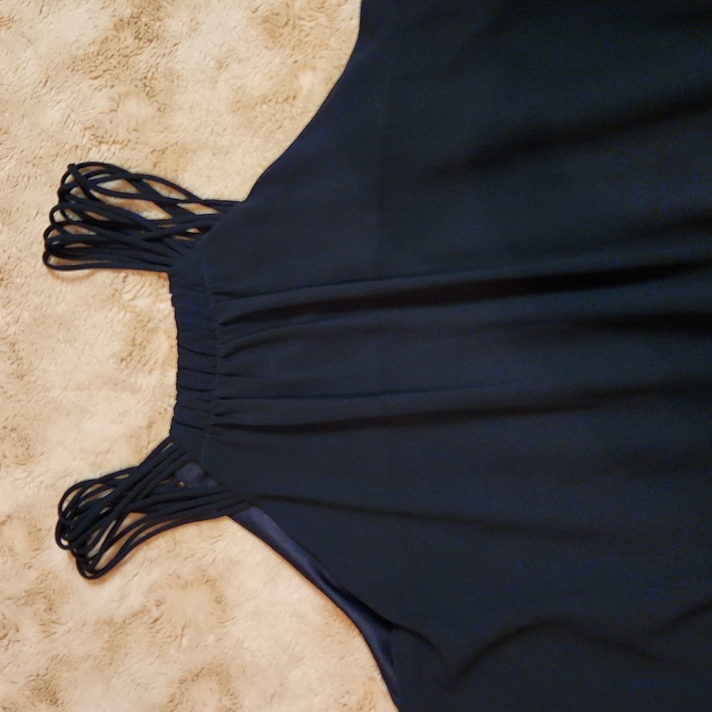 Strappy black dress - Picture 6 of 6